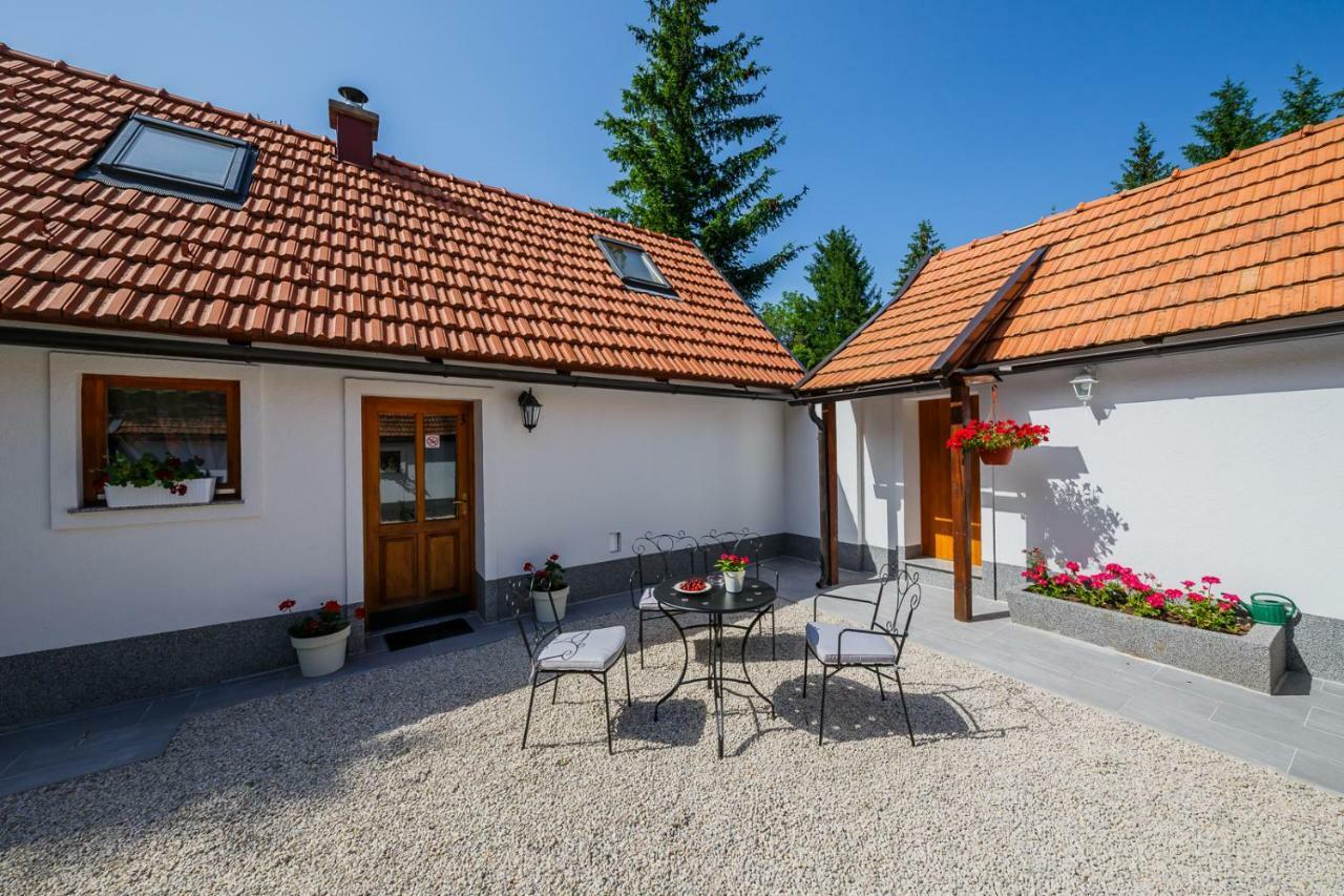 Beautiful Cottage With Heated Pool For 22 Ppl Plaski Exterior photo
