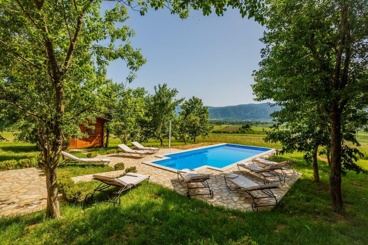 Beautiful Cottage With Heated Pool For 22 Ppl Plaski Exterior photo
